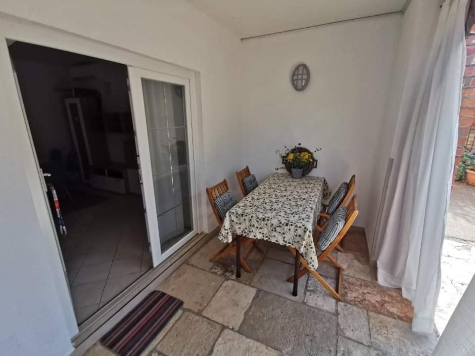 Apartament App Carla Novigrad  Zewnętrze zdjęcie