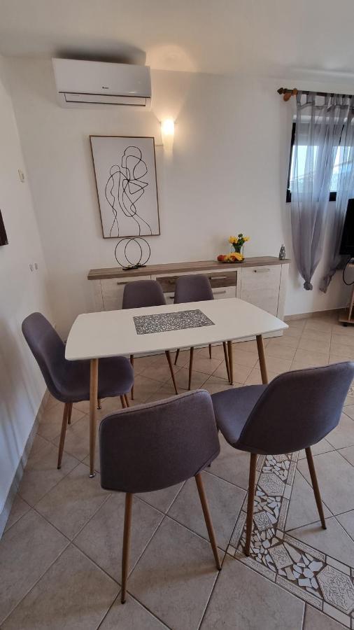 Apartament App Carla Novigrad  Zewnętrze zdjęcie